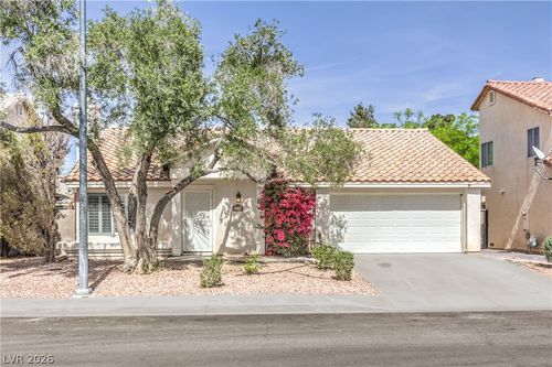 1734 Black Hills Way, North Las Vegas, NV, 89031-5042 | Card Image