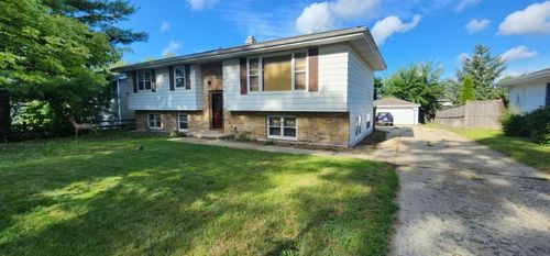 33276 N Sunset Ave, Grayslake, IL, 60030-2267 | Card Image