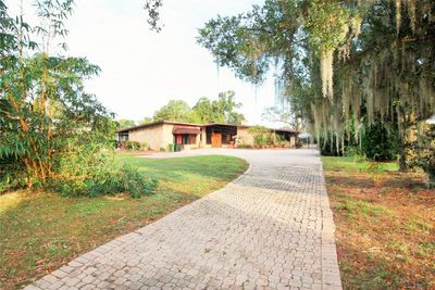 3313 Trentwood Boulevard, House other with 4 bedrooms, 2 bathrooms and null parking in Belle Isle FL | Image 2