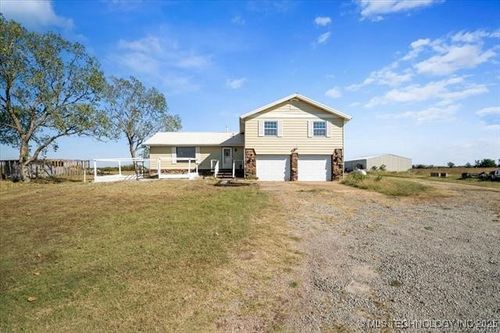 32850 210 Rd, Henryetta, OK, 74437-3878 | Card Image