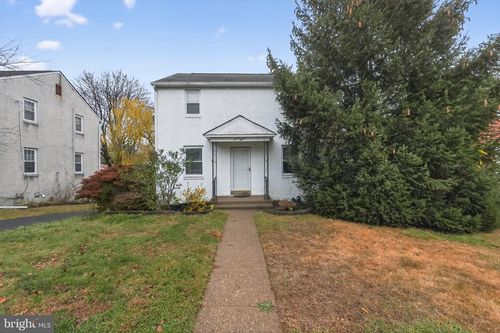 711 Grant Ave, WILLOW GROVE, PA, 19090-2618 | Card Image