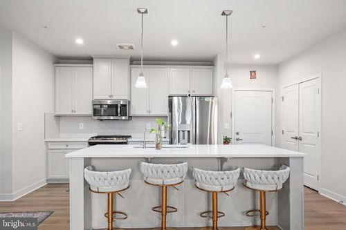 unit-311-4395 Peach Lily Ln, CHANTILLY, VA, 20151-1820 | Card Image