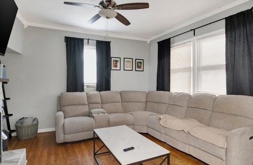 2-33-35 Hitchcock St, Holyoke, MA, 01040 | Card Image