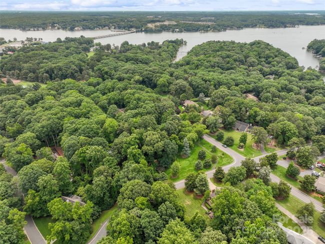 23 Tanglewood Rd, House other with 3 bedrooms, 3 bathrooms and null parking in Lake Wylie SC | Image 43