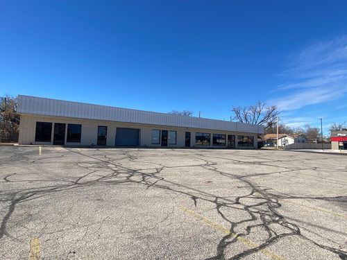 1425 N Bryant Blvd, San Angelo, TX, 76903-5247 | Card Image