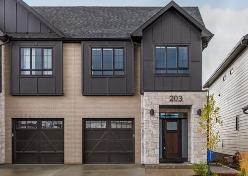 203 Greenwich Dr Nw, Calgary, AB, T3B6N9 | Card Image