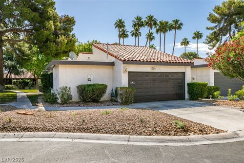 3428 Manzano Cir, Las Vegas, NV, 89121-4018 | Card Image