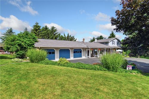 2666 Himrod Rd, Penn Yan, NY, 14527-8716 | Card Image
