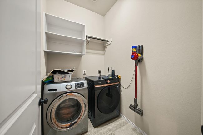 Laundry room with washer and dryer that stay! | Image 23