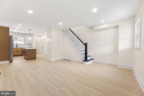 5008 Valley St, PHILADELPHIA, PA, 19124-1421 | Card Image