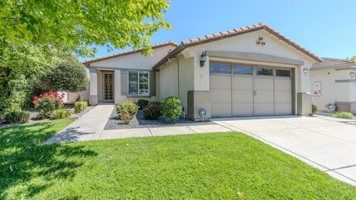 2362 Shadow Berry Dr, Manteca, CA, 95336-5131 | Card Image