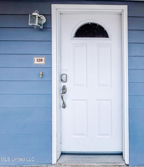 128-1664 Beach Blvd, Biloxi, MS, 39531-5361 | Card Image