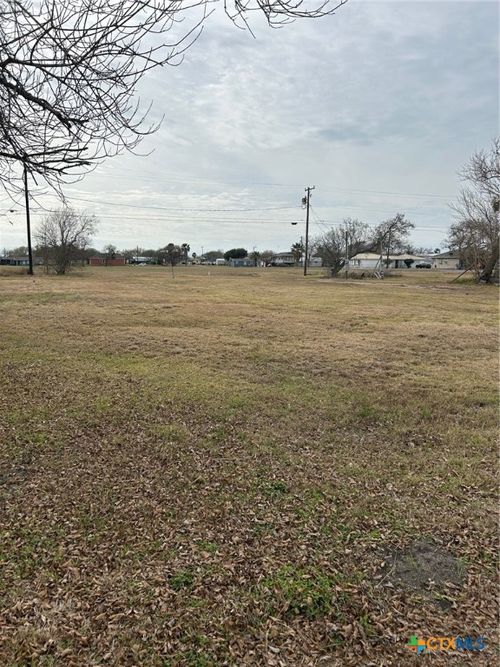 508 W Dallas Avenue, SeaDrift, TX, 77983 | Card Image