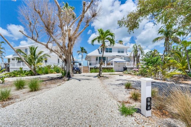 504 Useppa Island, House attached with 3 bedrooms, 2 bathrooms and null parking in Useppa Island FL | Image 7