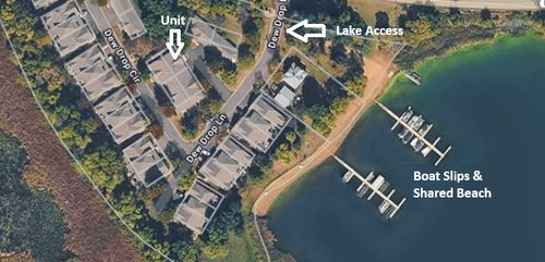 511 Dew Drop Ln, Center City, MN, 55012-3528 | Card Image