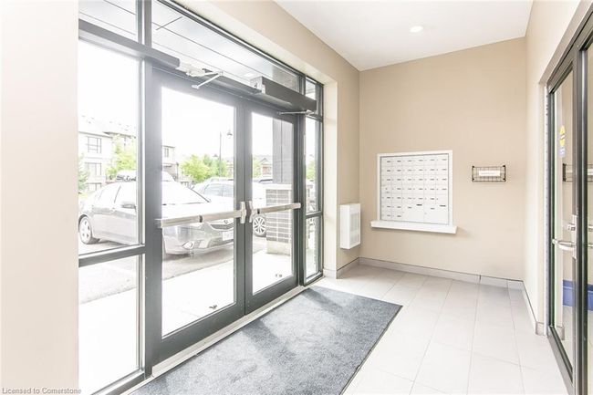 205 - 249 Grey Silo Rd, House attached with 2 bedrooms, 2 bathrooms and 1 parking in Waterloo ON | Image 5
