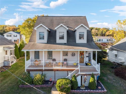 713 S 6th St, Youngwood, PA, 15697-1003 | Card Image