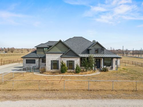 13688 Jackson Rd, Ponder, TX, 76259-2000 | Card Image