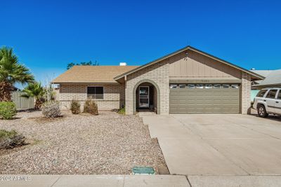 16282 N 29th Avenue, House other with 3 bedrooms, 2 bathrooms and null parking in Phoenix AZ | Image 3