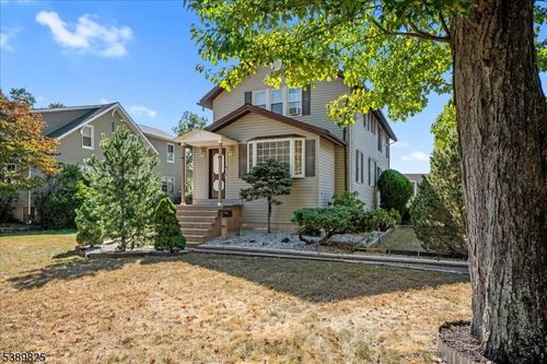 18 Ellice St, Lincoln Park, NJ, 07035-1108 | Card Image