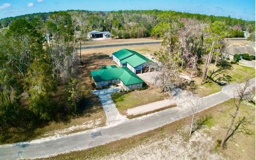 332 Sw Cessna Ct, Lake City, FL, 32025-1635 | Card Image