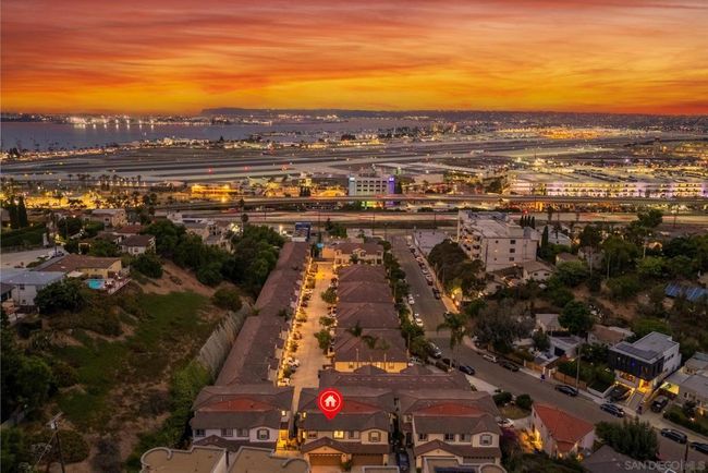 3142 Harbor Ridge Ln, Condo with 3 bedrooms, 2 bathrooms and 3 parking in San Diego CA | Image 28