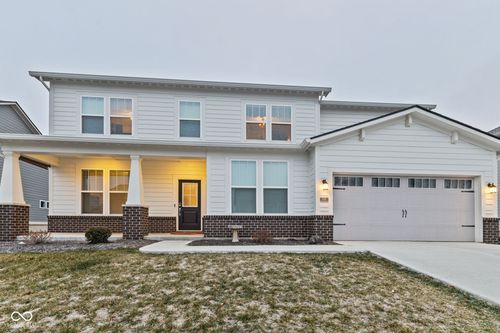 1046 Elmwood Ln, Greenwood, IN, 46143-0028 | Card Image