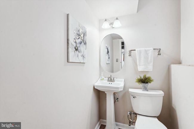 10831 Woodland Dr, House other with 3 bedrooms, 2 bathrooms and null parking in FAIRFAX VA | Image 28