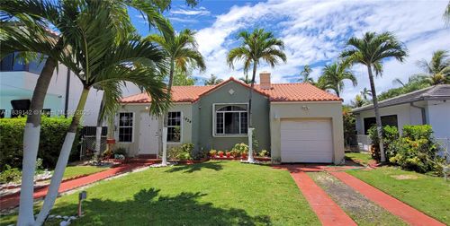 1824 Sw 24th St, Miami, FL, 33145 | Card Image