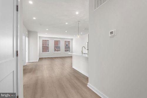 309-26 S York Rd, HATBORO, PA, 19040-3326 | Card Image