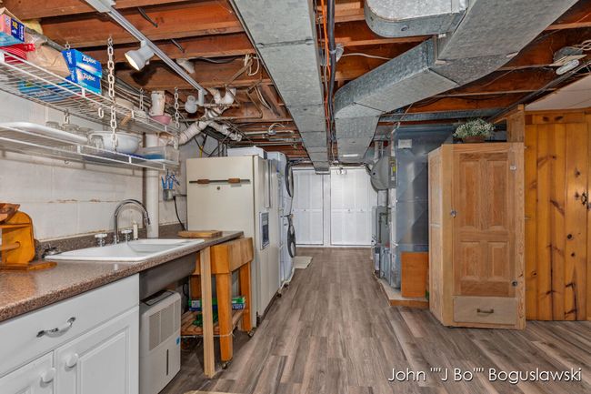 1017 Pearl St, House other with 2 bedrooms, 2 bathrooms and null parking in Belding MI | Image 13
