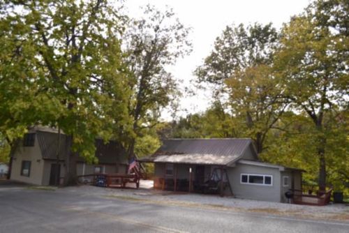 450 Cedar Hill Rd, Celina, TN, 38551-6546 | Card Image