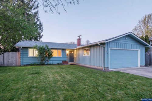 925 Nw Beca Av, Corvallis, OR, 97330 | Card Image