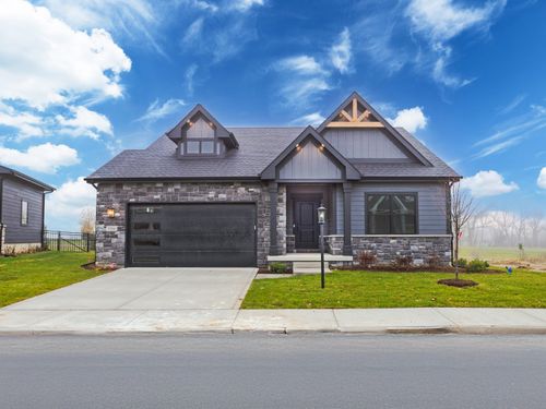 3004 Forestside Ln, Valparaiso, IN, 46385-0074 | Card Image