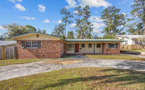 922 Se Division Ave, Lake City, FL, 32025-6881 | Card Image