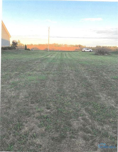 730 Bradner Rd, Northwood, OH, 43619-2044 | Card Image