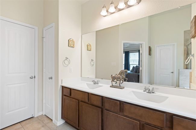 13610 Spectacled Bear Ln, House other with 5 bedrooms, 4 bathrooms and 2 parking in Crosby TX | Image 21