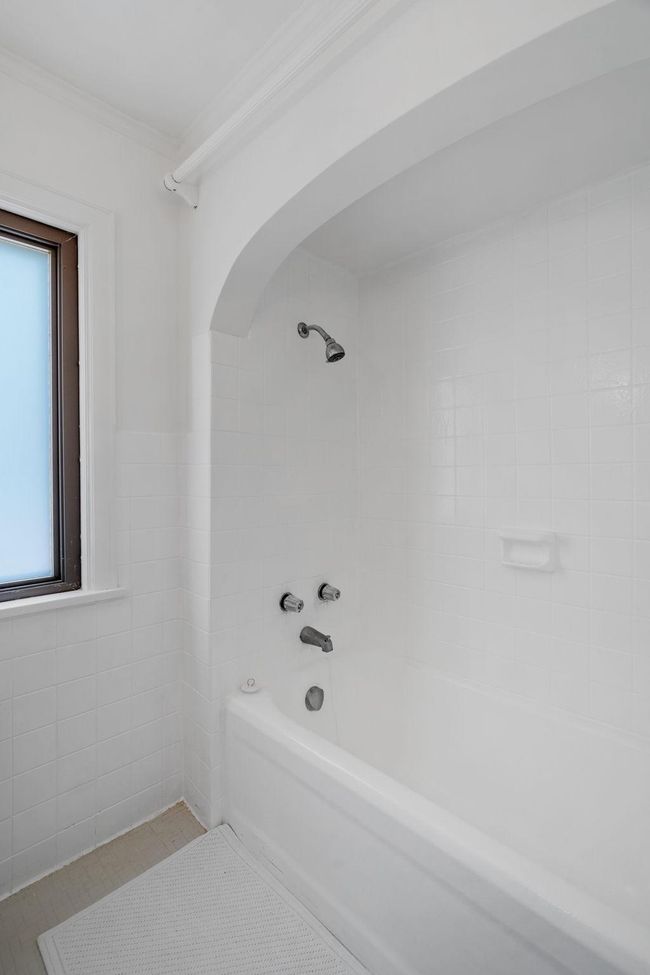 859 Excelsior Blvd, House other with 5 bedrooms, 3 bathrooms and null parking in Excelsior MN | Image 35