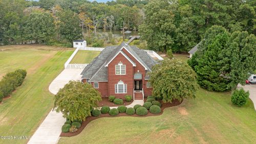 121 Pailin Creek Rd, Elizabeth City, NC, 27909-2944 | Card Image