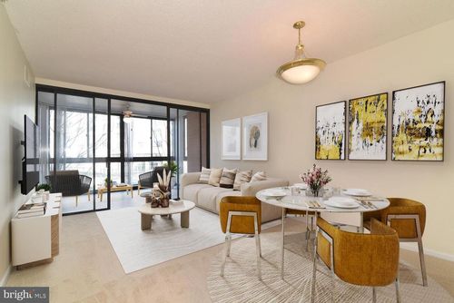 apt-215-1001 N Randolph St, ARLINGTON, VA, 22201-5604 | Card Image