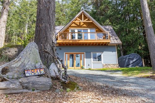 4810 Cannon Cres, Pender Island, BC, V0N2M2 | Card Image