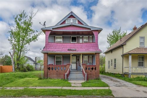 3660 E 117th St, Cleveland, OH, 44105-2523 | Card Image