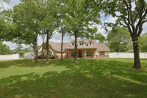 101 Pin Oak Ln, Hempstead, TX, 77445-9312 | Card Image