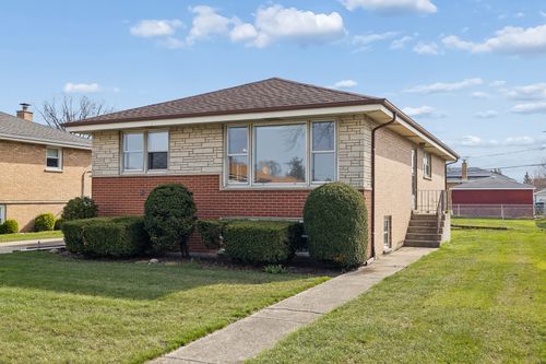 7737 Odell Ave, Bridgeview, IL, 60455-1336 | Card Image