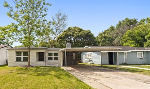 2545 Jackson St, La Marque, TX, 77568-3716 | Card Image