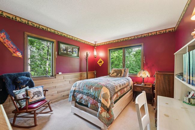 37-web-or-mls-Barnes Ave-0306-037.jpg | Image 28