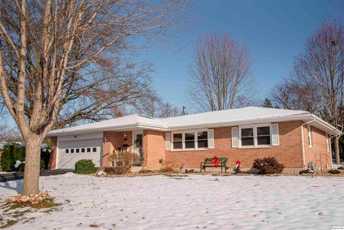 1421 S 27th St, Quincy, IL, 62301-6102 | Card Image