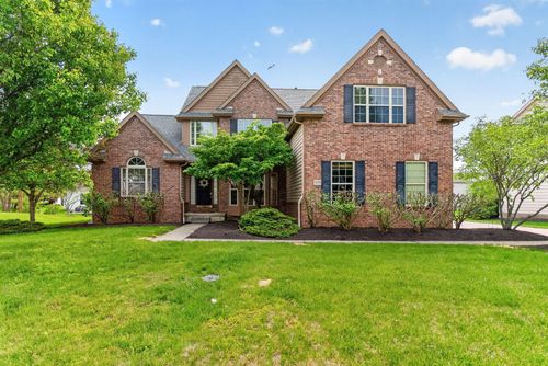 9293 Hampshire Ct, Powell, OH, 43065-7599 | Card Image
