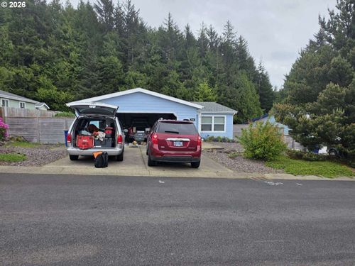 780 Se Winchell Dr, Depoe Bay, OR, 97341-1990 | Card Image