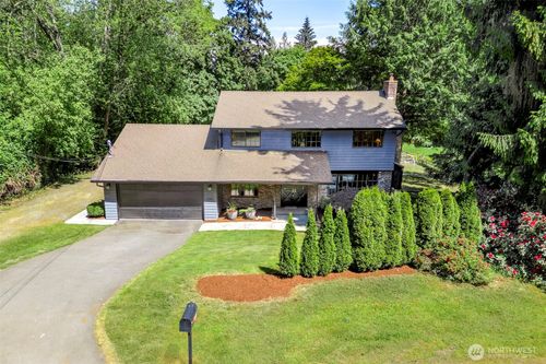 4434 137th Ave Ne, Bellevue, WA, 98005-1126 | Card Image